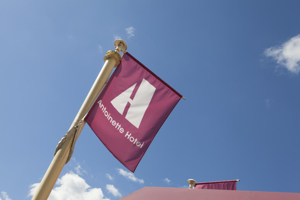 Antoinette Hotel Kingston Kingston upon Thames  Exterior photo